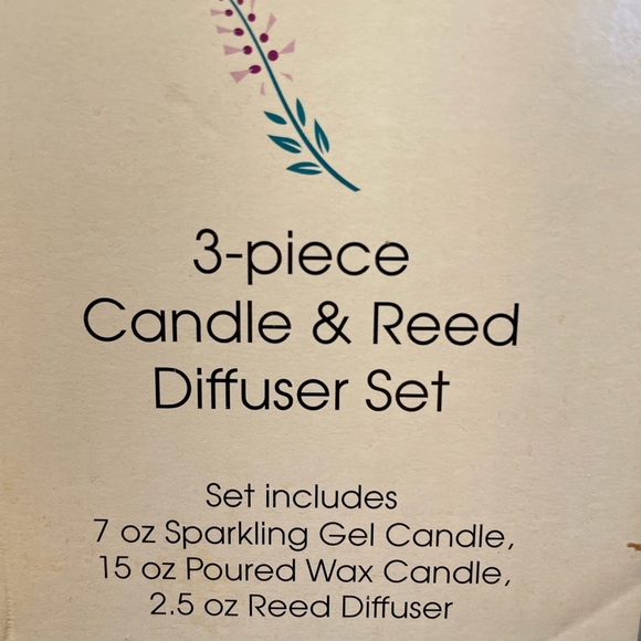 3-piece Candle $ Reed Diffuser Set - Picture 2 of 4
